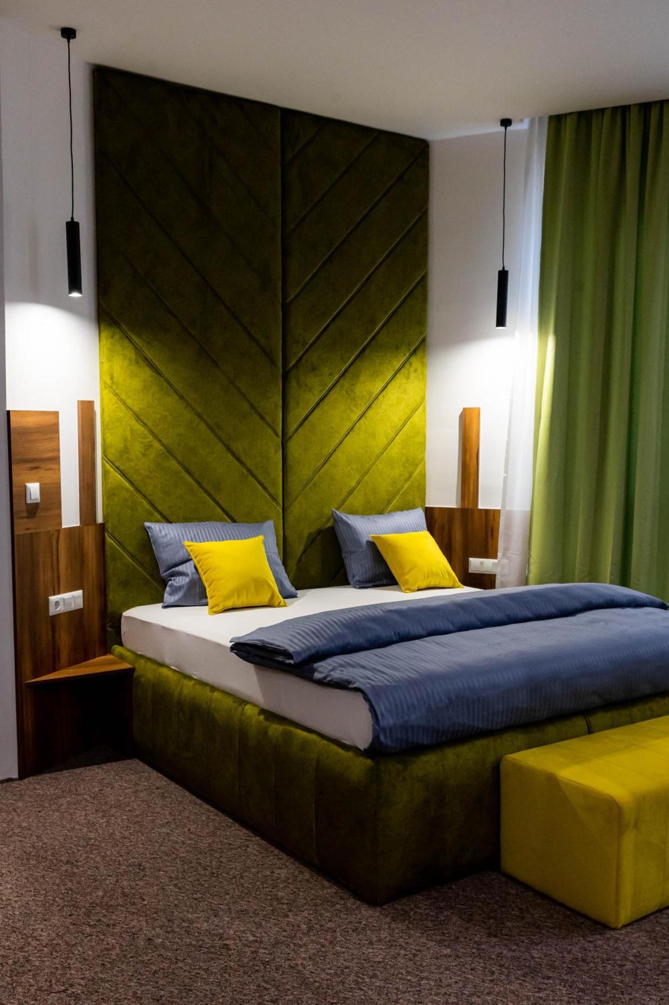 Hostel Tron Travnik Esterno foto